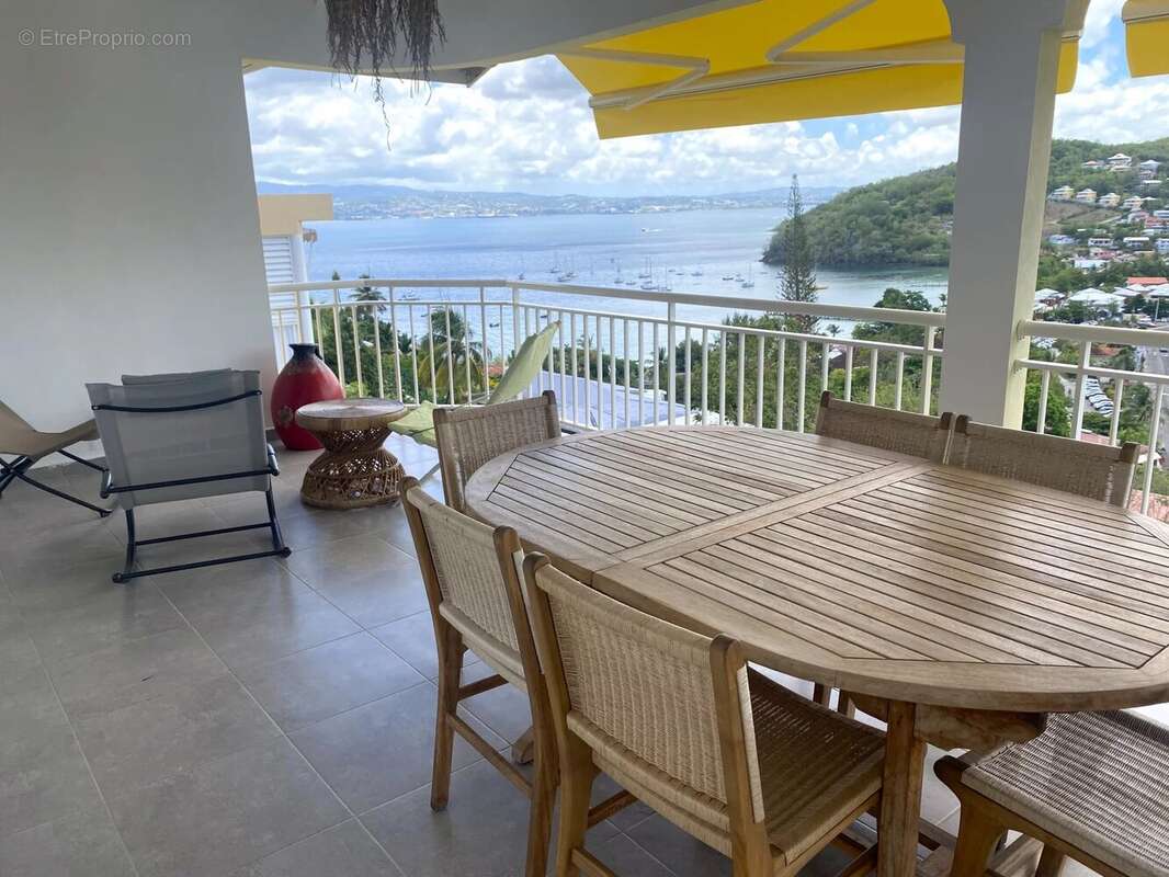 Appartement à LES TROIS-ILETS