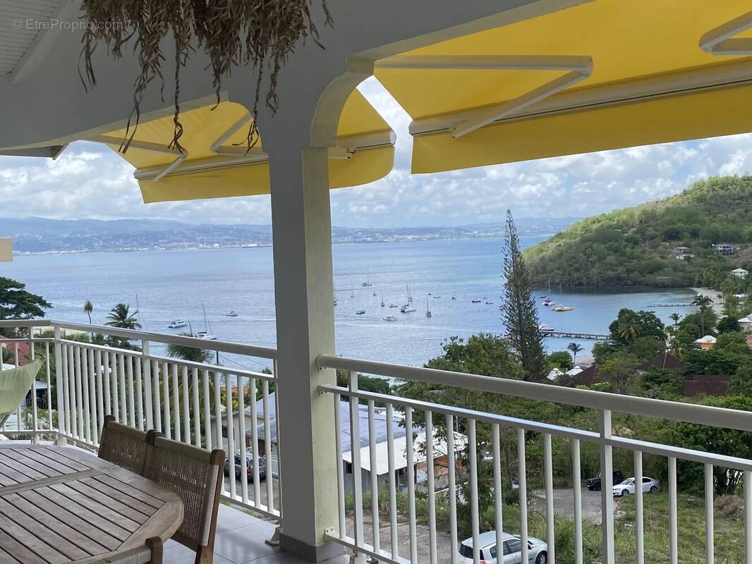 Appartement à LES TROIS-ILETS