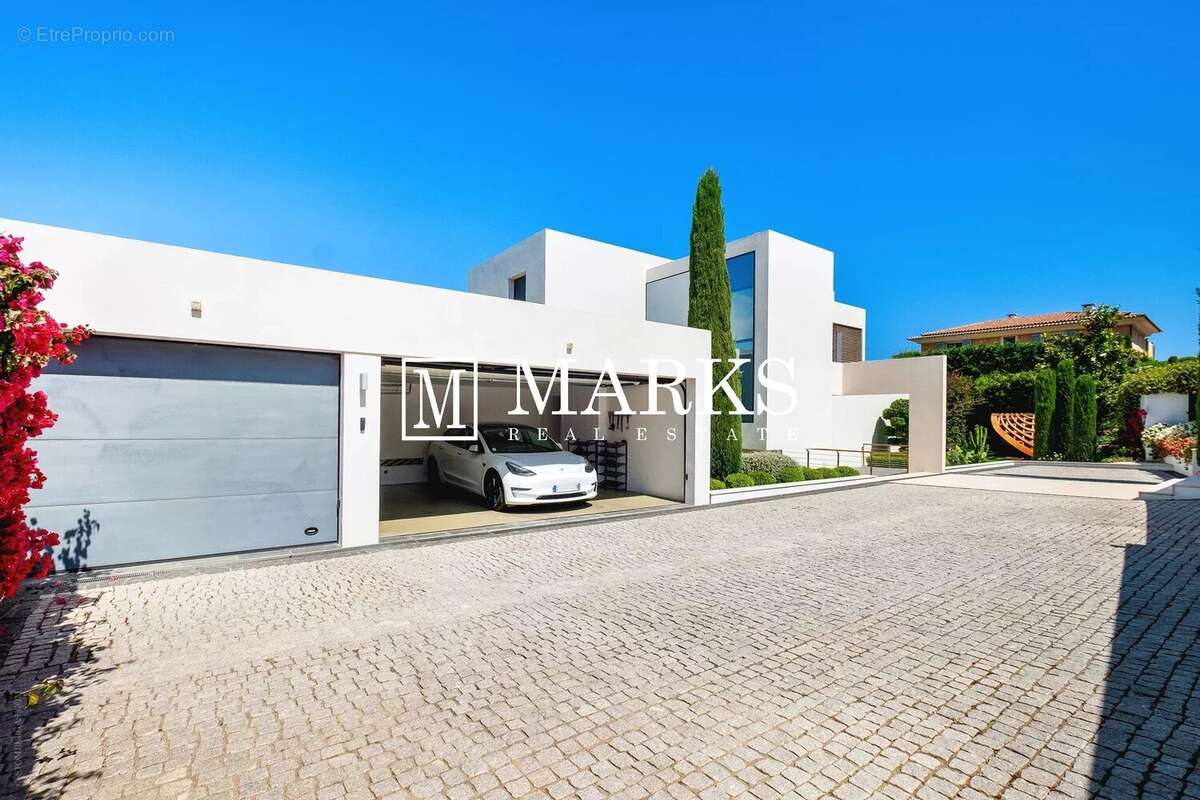 Maison à SAINT-JEAN-CAP-FERRAT