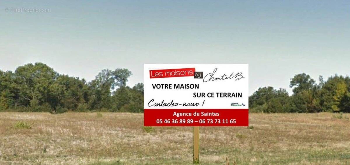 Terrain à LA CHAPELLE-DES-POTS