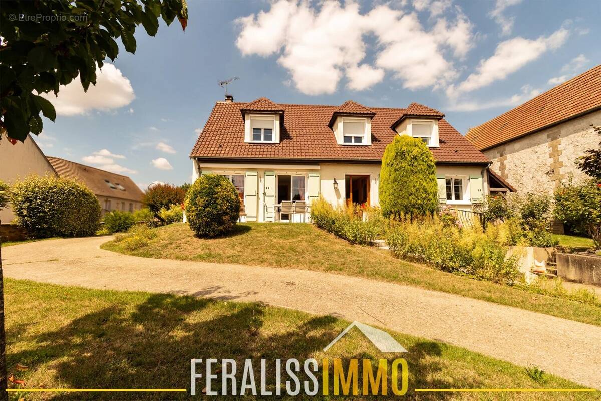 Maison à COURDIMANCHE