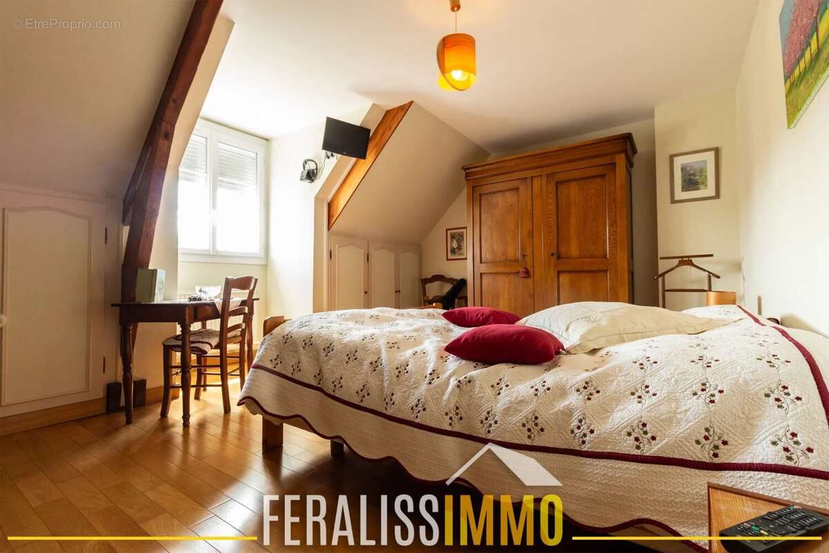 Maison à COURDIMANCHE