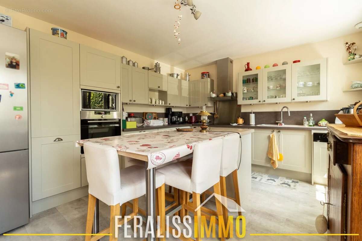 Maison à COURDIMANCHE