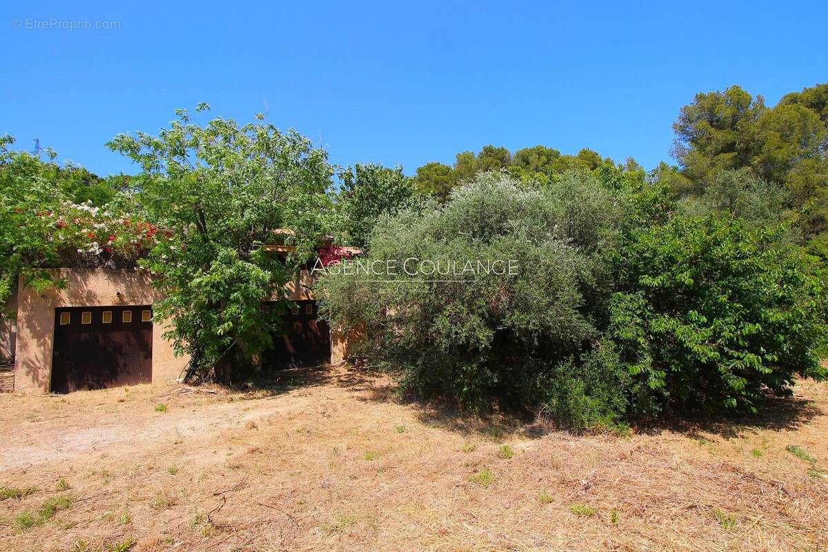 Maison à LA CADIERE-D&#039;AZUR