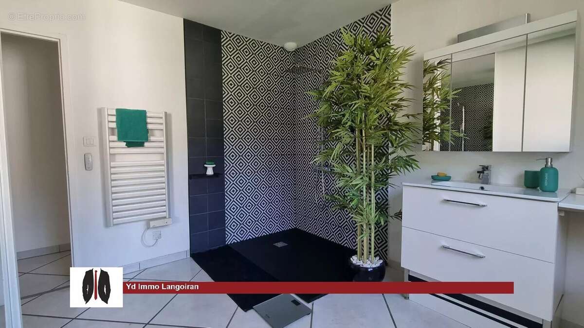 Maison à CAMBLANES-ET-MEYNAC