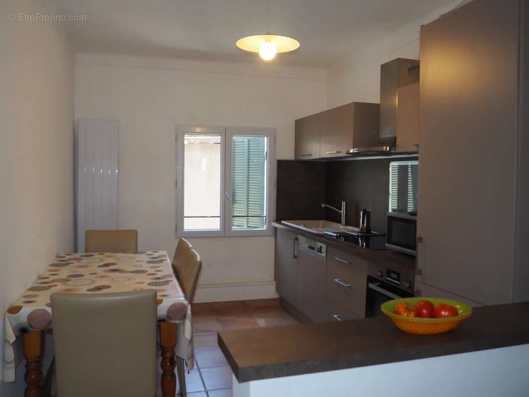 Maison à LA GARDE-FREINET