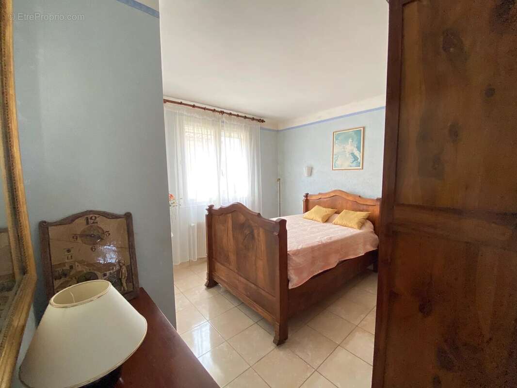 Maison à SAINT-CYPRIEN