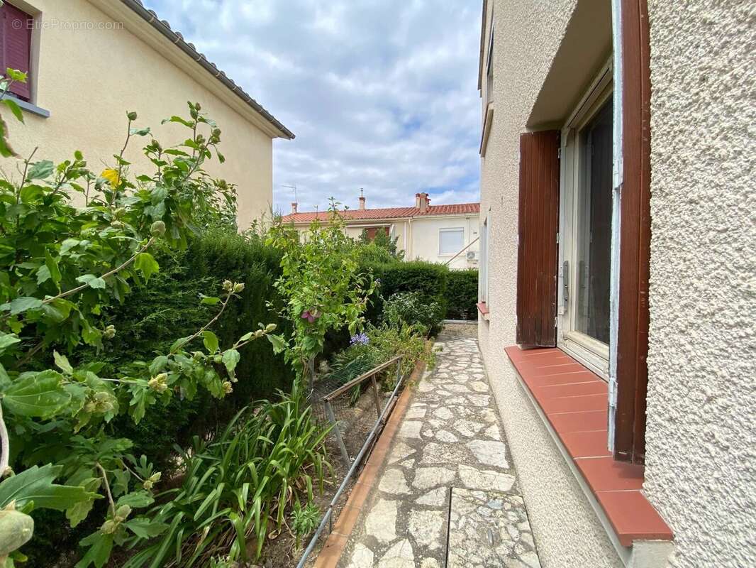 Maison à SAINT-CYPRIEN