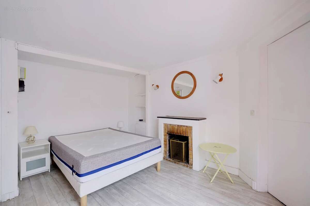 Appartement à PARIS-6E