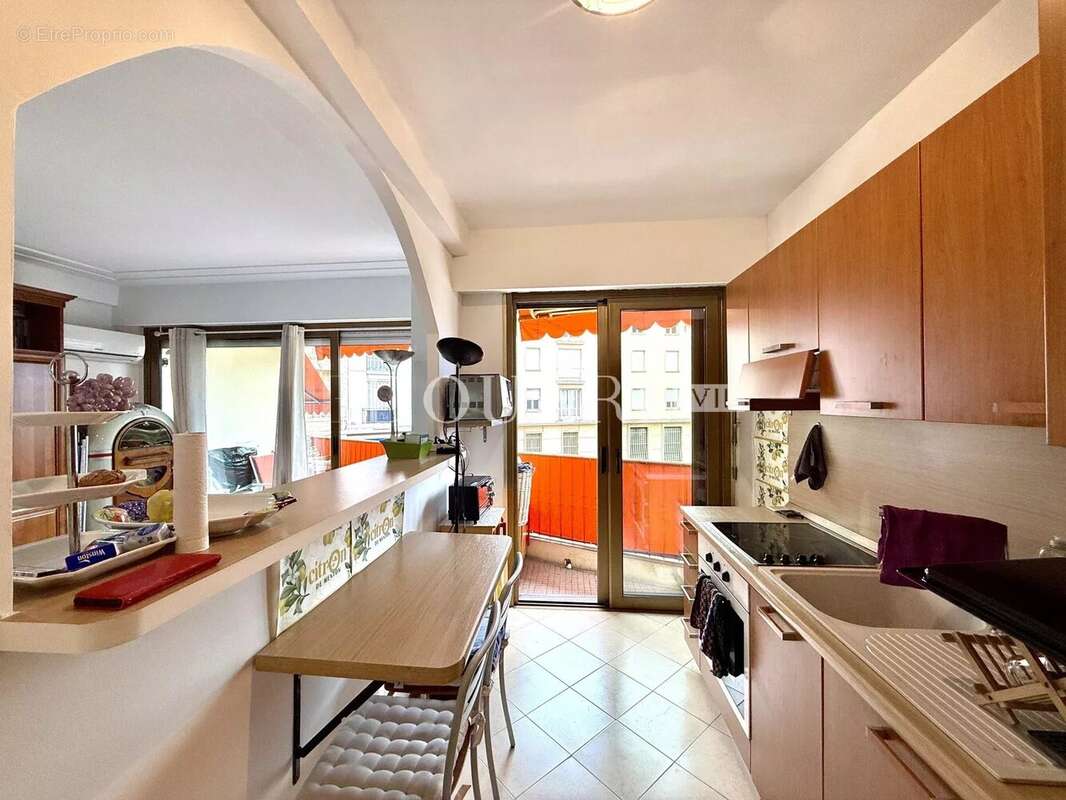 Appartement à MENTON