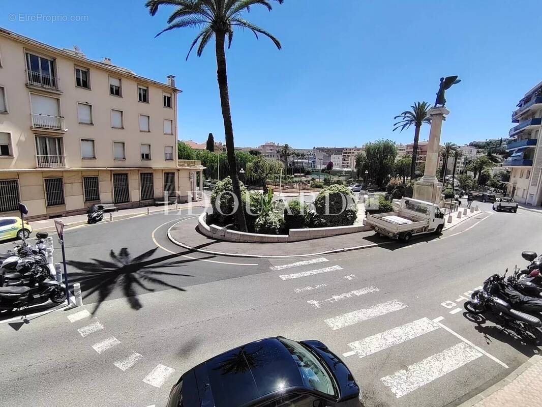 Appartement à MENTON
