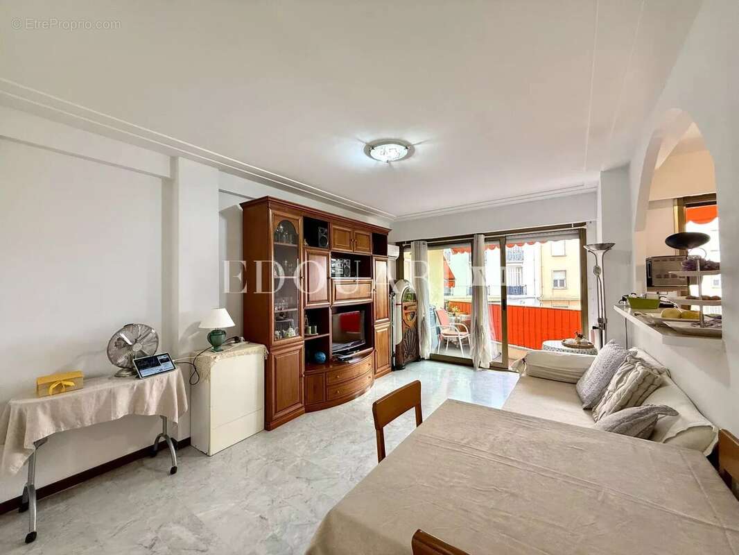 Appartement à MENTON