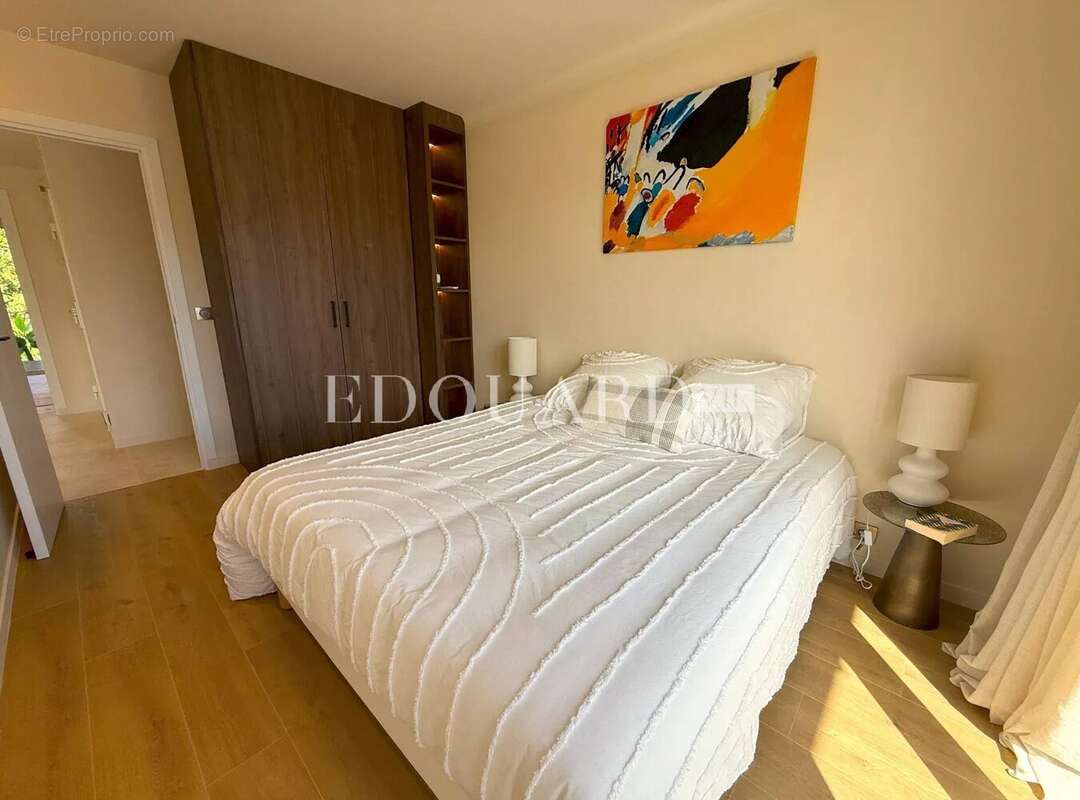 Appartement à ROQUEBRUNE-CAP-MARTIN