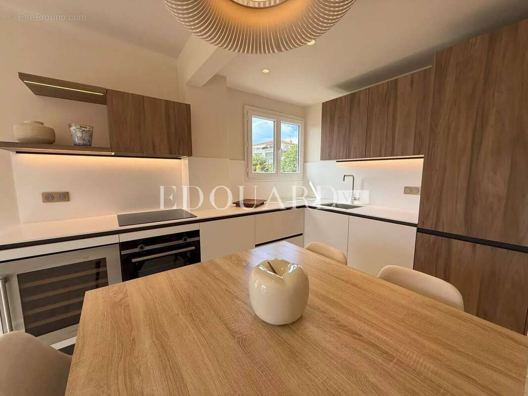 Appartement à ROQUEBRUNE-CAP-MARTIN
