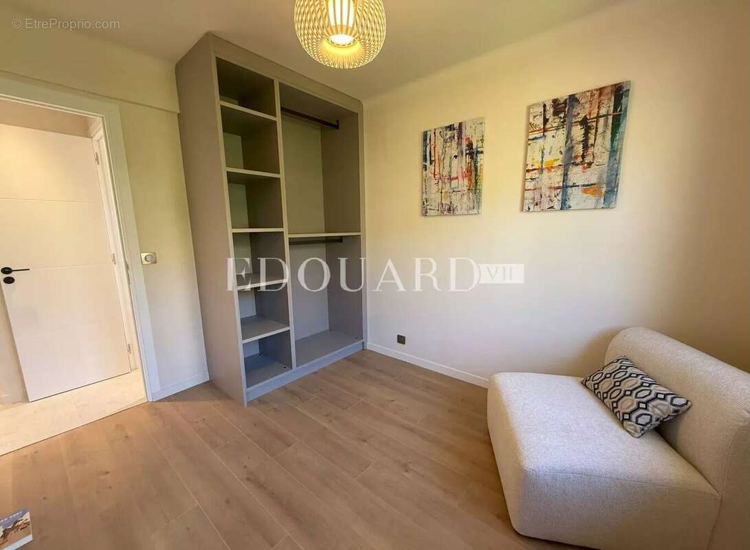 Appartement à ROQUEBRUNE-CAP-MARTIN