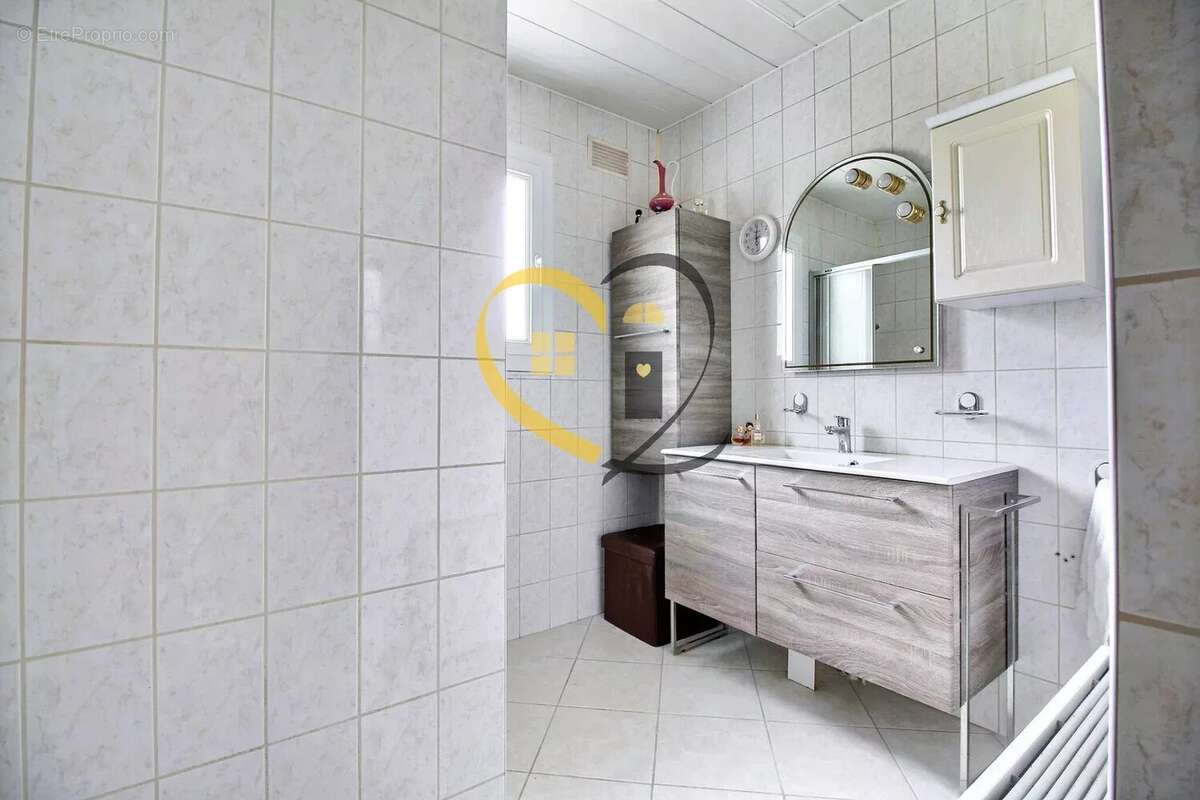 Maison à BERRY-BOUY