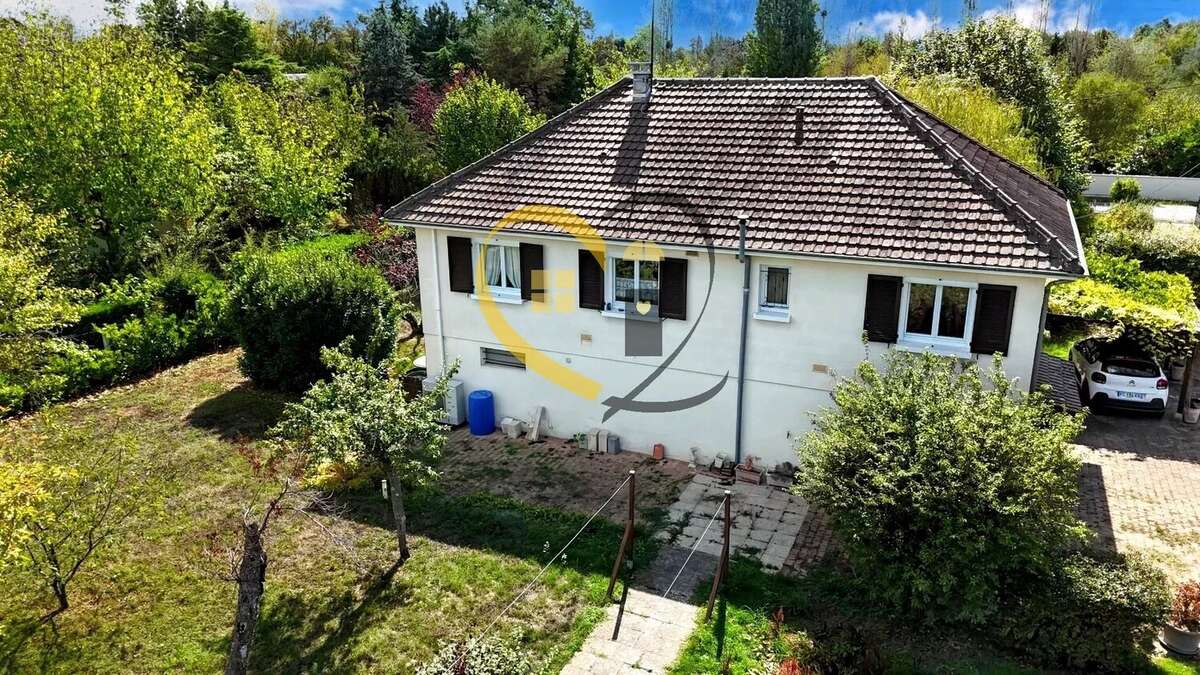 Maison à BERRY-BOUY