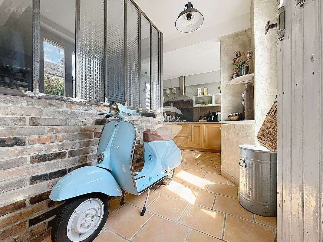 Maison à FONTAINE-LA-GAILLARDE