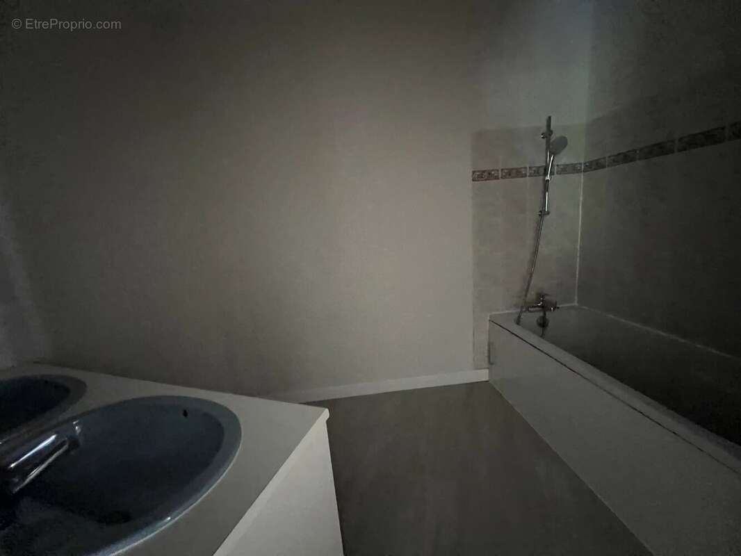 Maison à VILLEFARGEAU