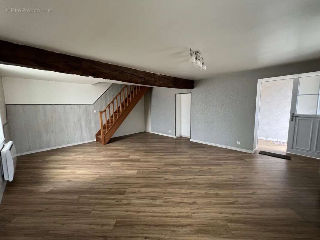 Maison à VILLEFARGEAU