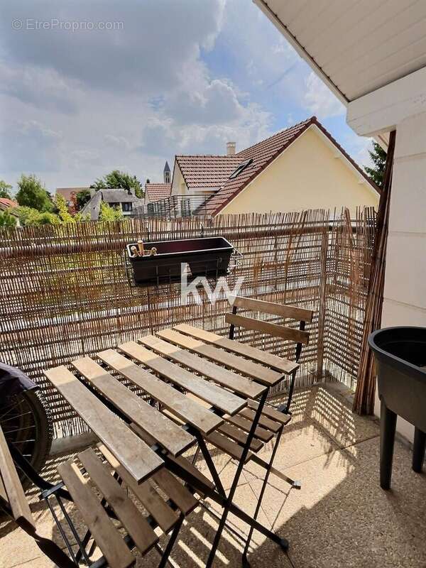 Appartement à MENNECY