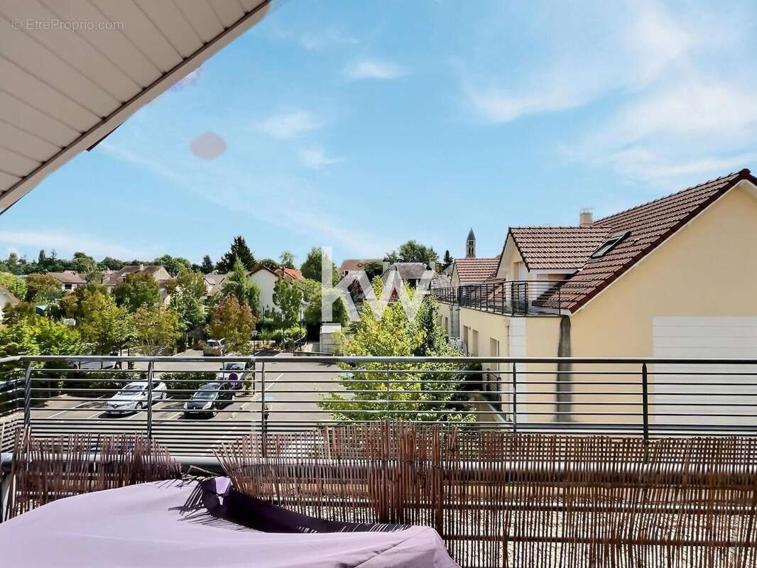 Appartement à MENNECY