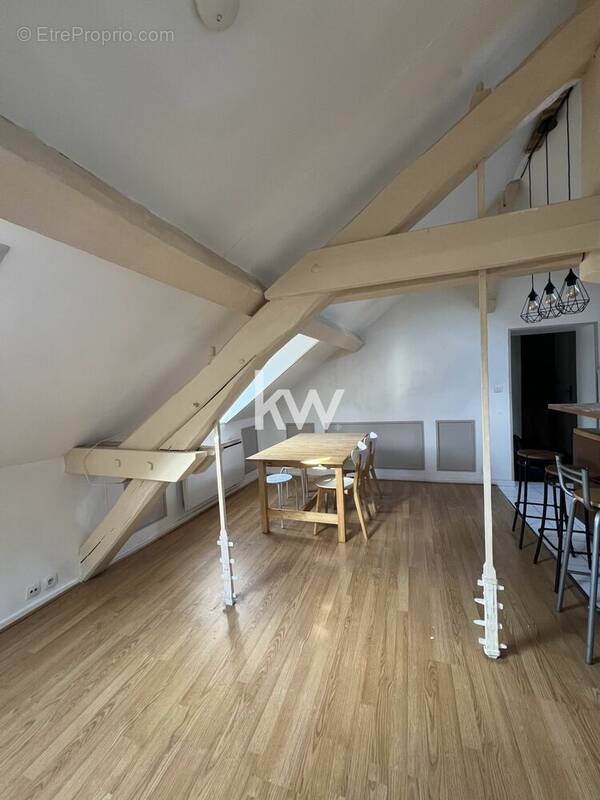 Appartement à CORBEIL-ESSONNES