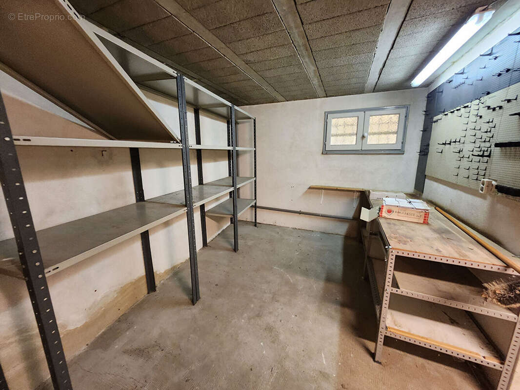 Maison à SAINT-SATURNIN-LES-AVIGNON