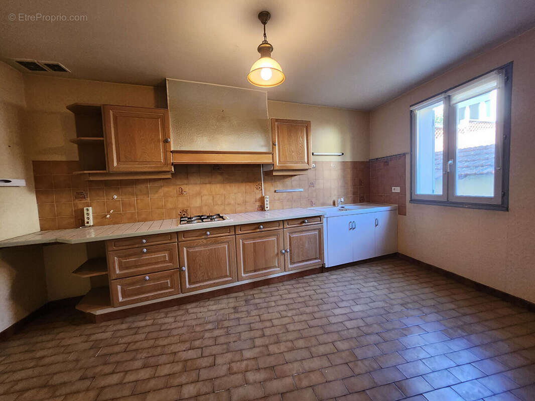 Maison à SAINT-SATURNIN-LES-AVIGNON