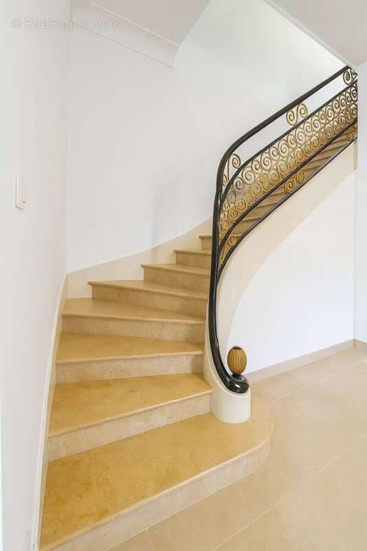 Maison à VILLENEUVE-SUR-LOT