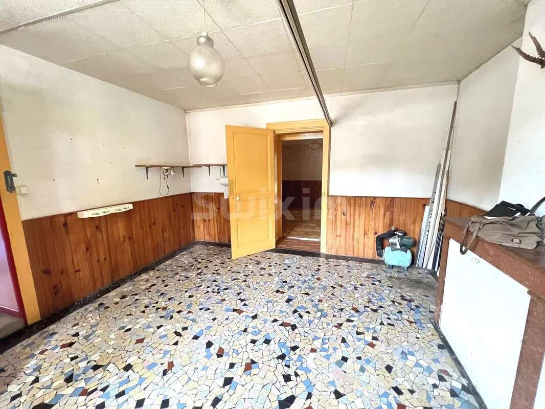 Maison à LONS-LE-SAUNIER