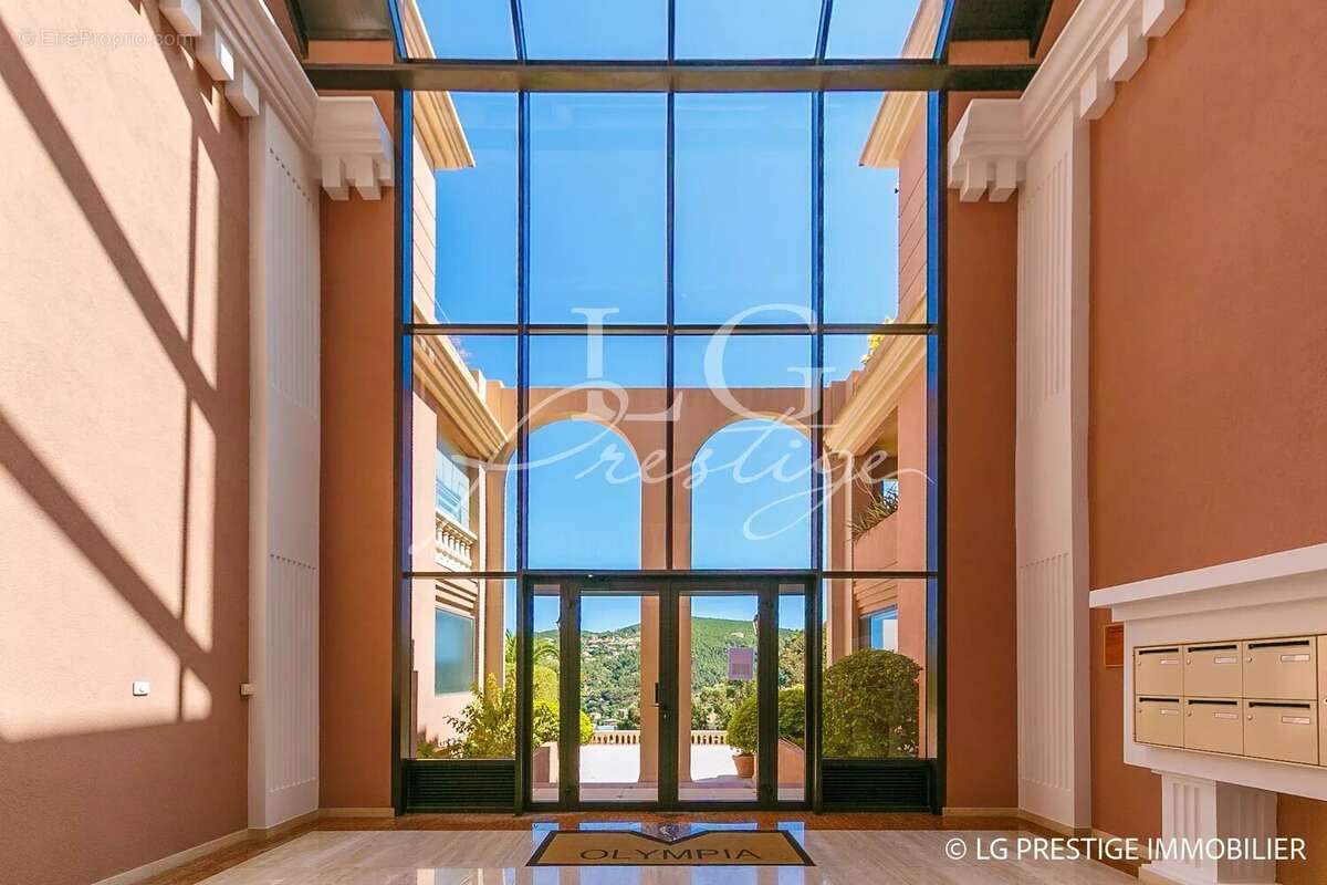 Appartement à THEOULE-SUR-MER