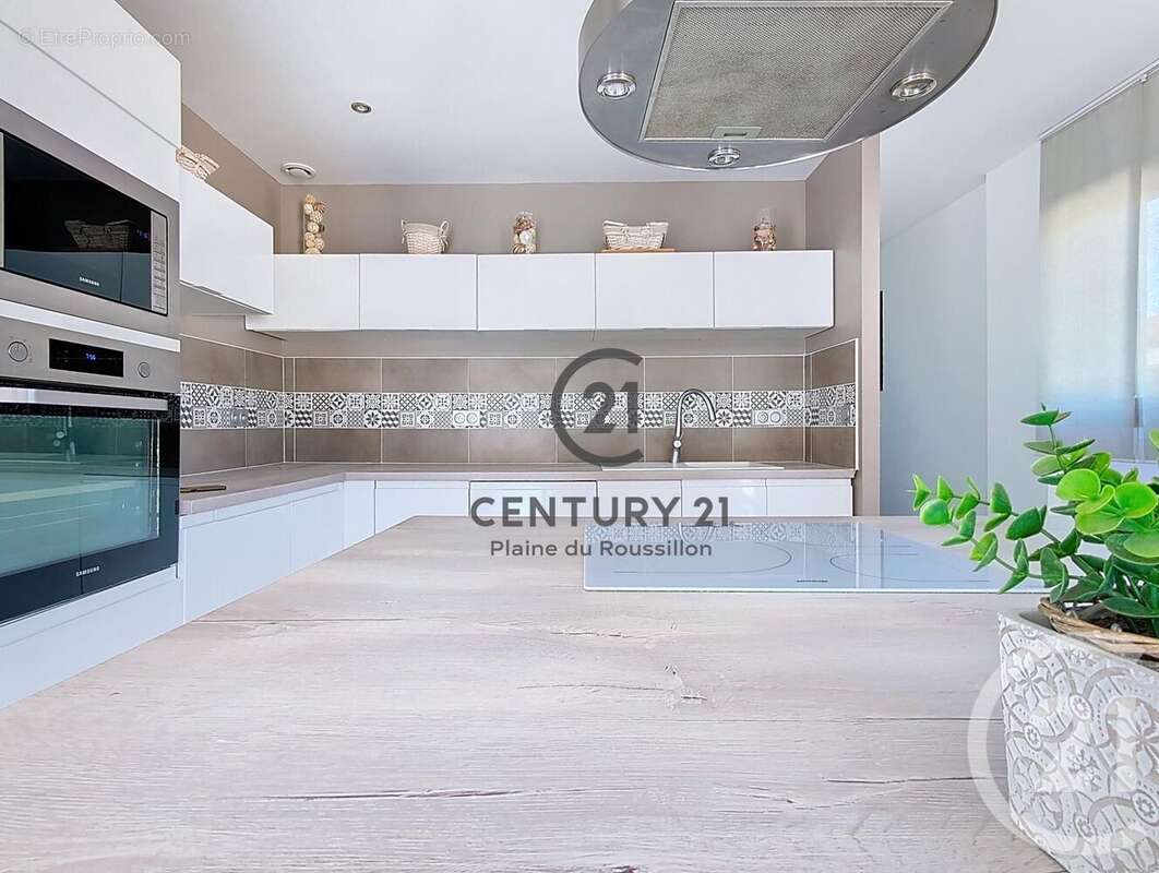 Maison à CASES-DE-PENE