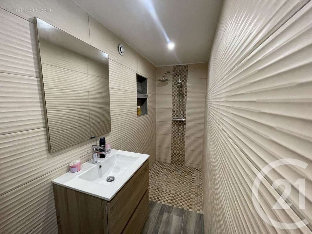 Maison à HEUDREVILLE-EN-LIEUVIN