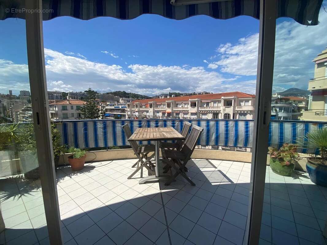 Appartement à NICE
