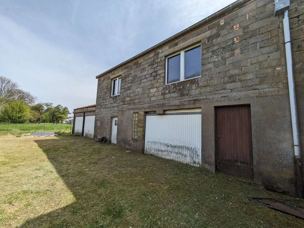 Maison à MERCY-LE-BAS