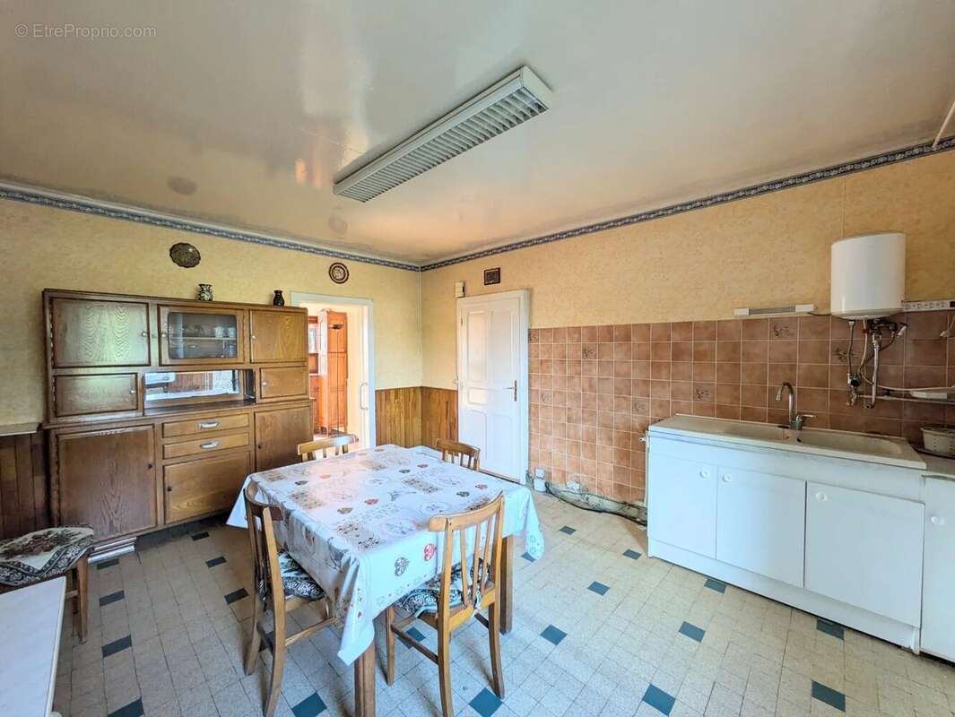 Maison à MERCY-LE-BAS