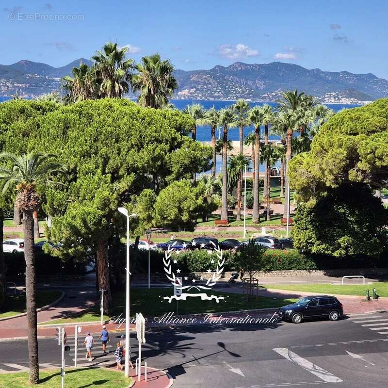 Appartement à CANNES