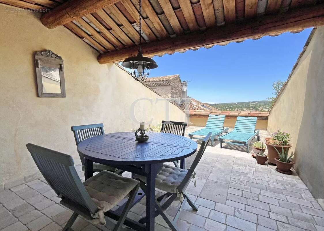 Maison à VAISON-LA-ROMAINE