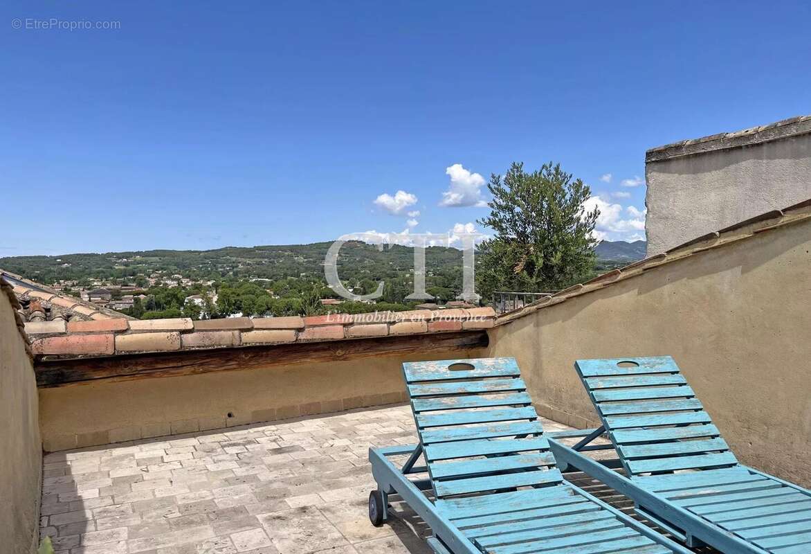 Maison à VAISON-LA-ROMAINE