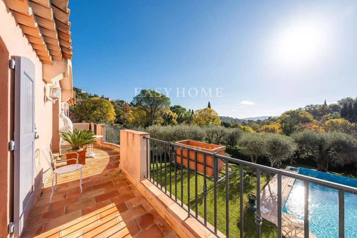 Maison à MOUANS-SARTOUX