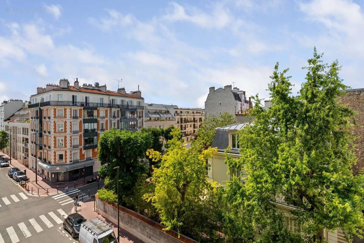 Appartement à LEVALLOIS-PERRET