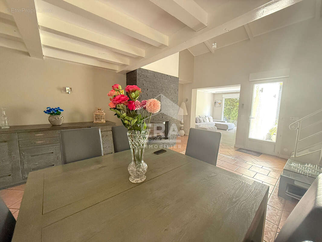 Maison à BOUC-BEL-AIR