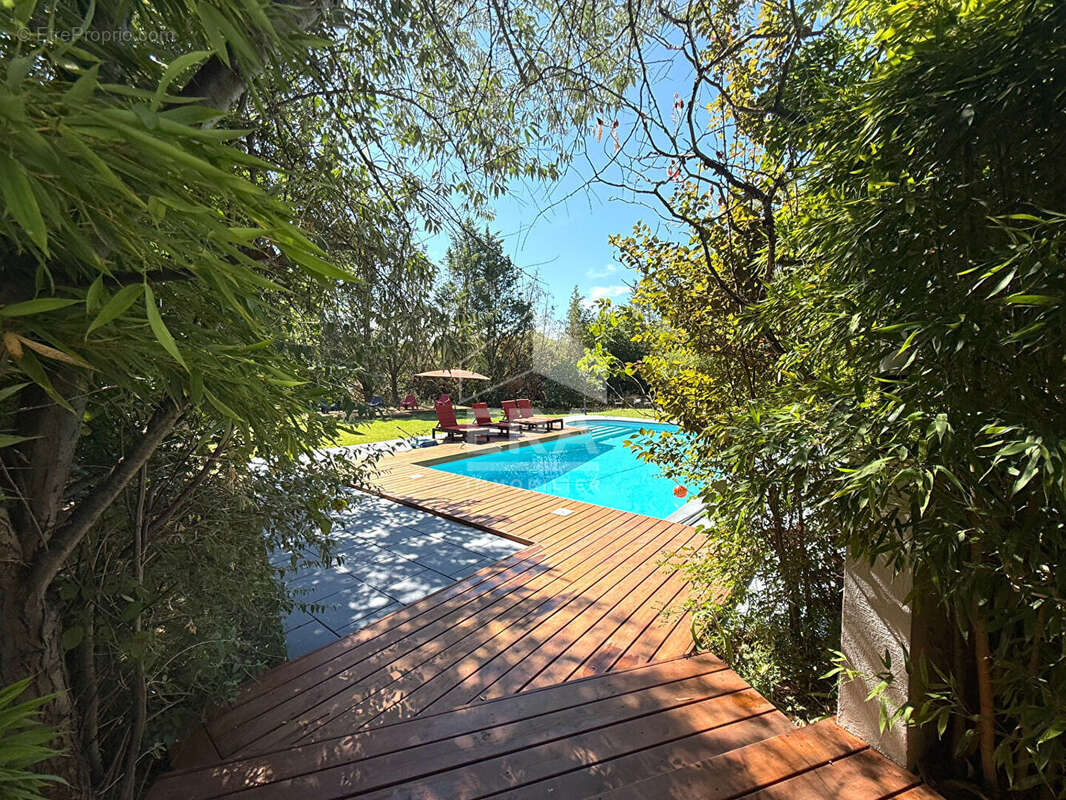 Maison à BOUC-BEL-AIR