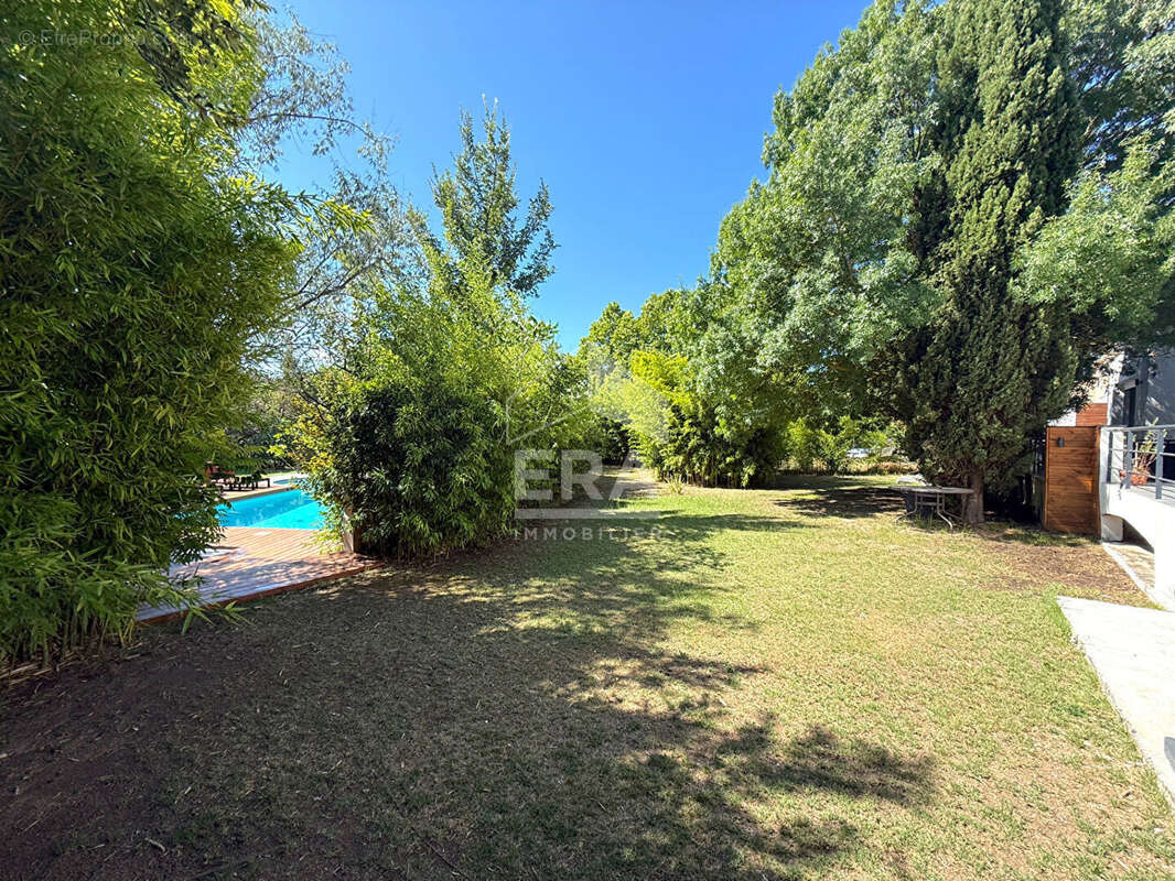 Maison à BOUC-BEL-AIR