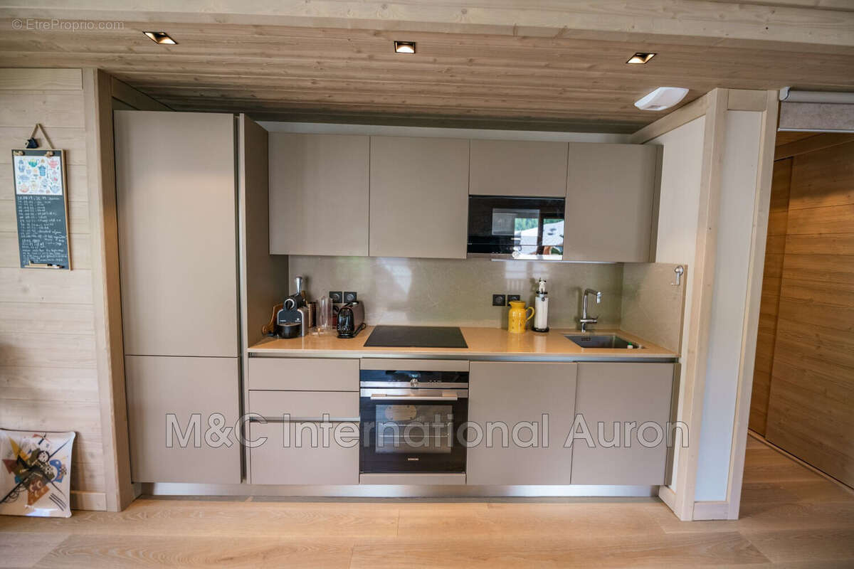 Appartement à SAINT-ETIENNE-DE-TINEE