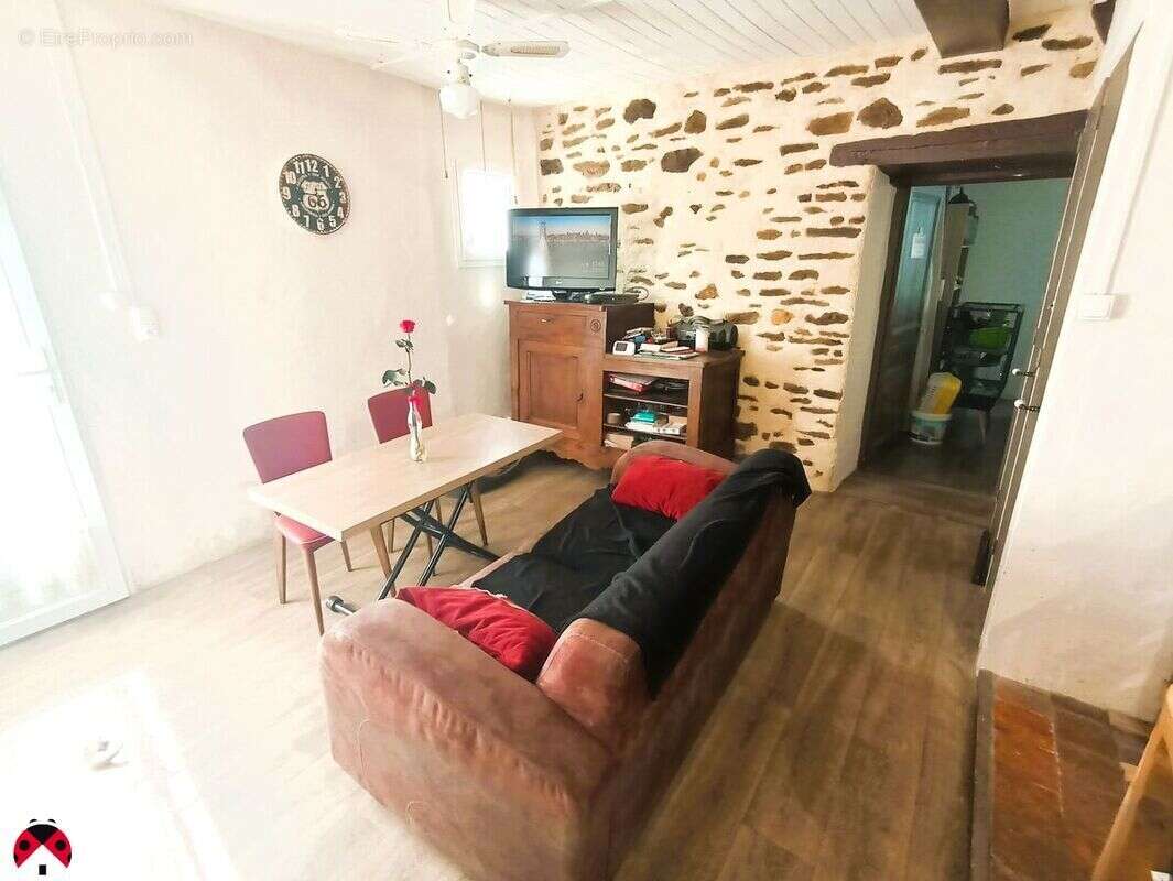 Maison à MAREUIL-SUR-LAY-DISSAIS