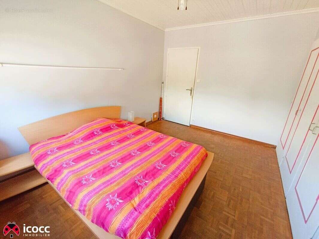 Maison à MOUTIERS-LES-MAUXFAITS