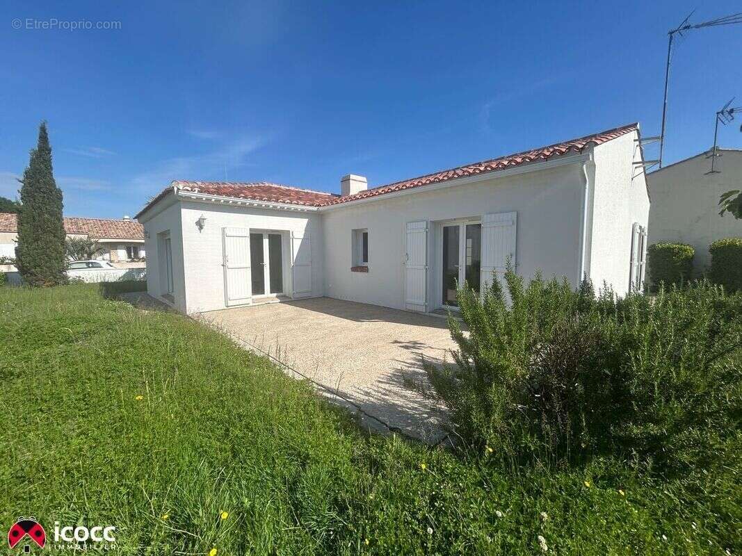 Maison à SAINT-MICHEL-EN-L&#039;HERM