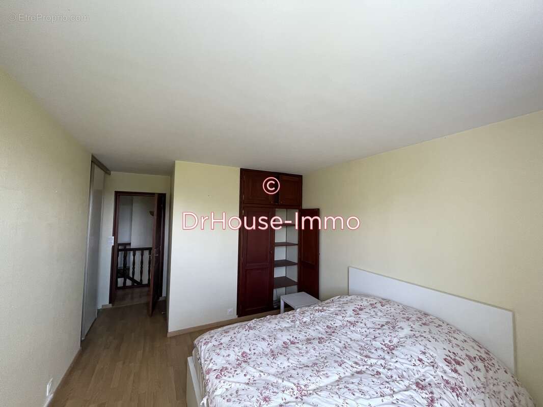 Appartement à VILLIERS-SUR-ORGE